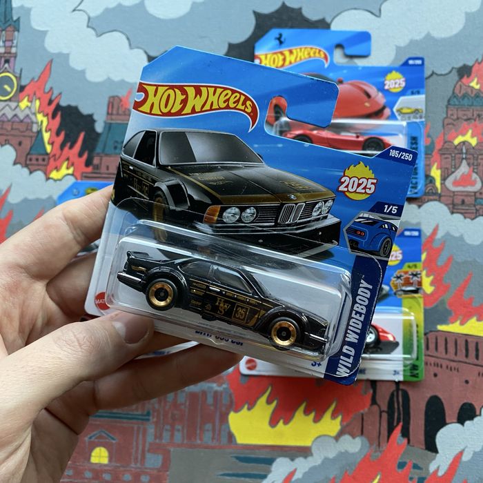 Колекційні машинки HOT WHEELS