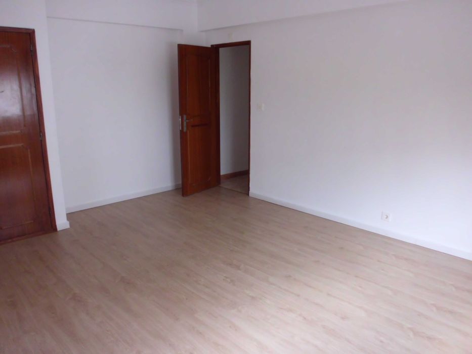 Apartamento T1 Reboleira