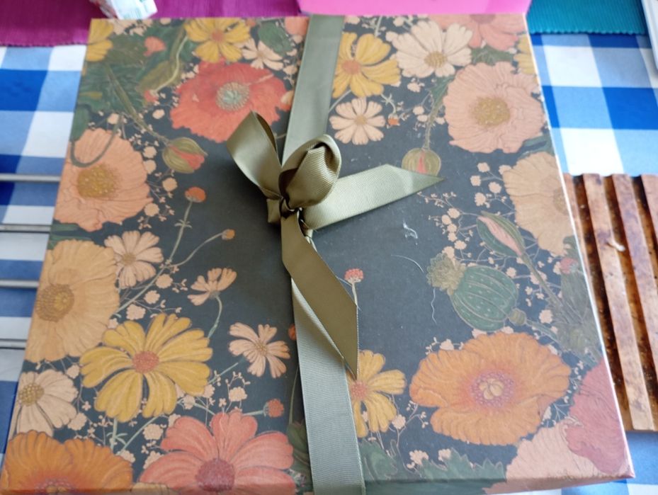 Prato de sobremesa gato preto