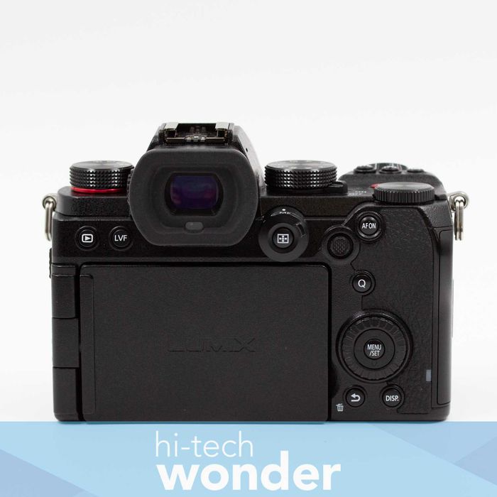 PANASONIC Lumix S5D
