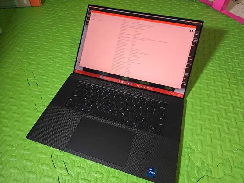 Aluminowo-magnezowy Laptop DELL Precision 5760, CPU IntelXeon + 4K Dotyk + RTXA3000 6GB + 64GB RAM !!!