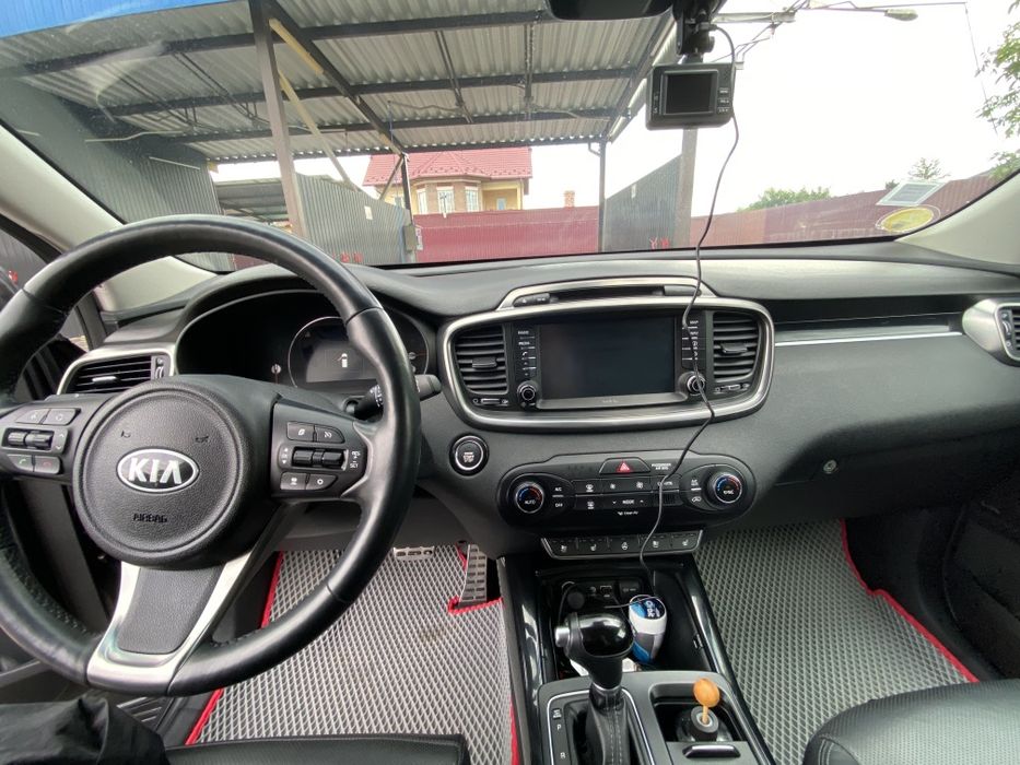 KIA SORENTO 111 2016р