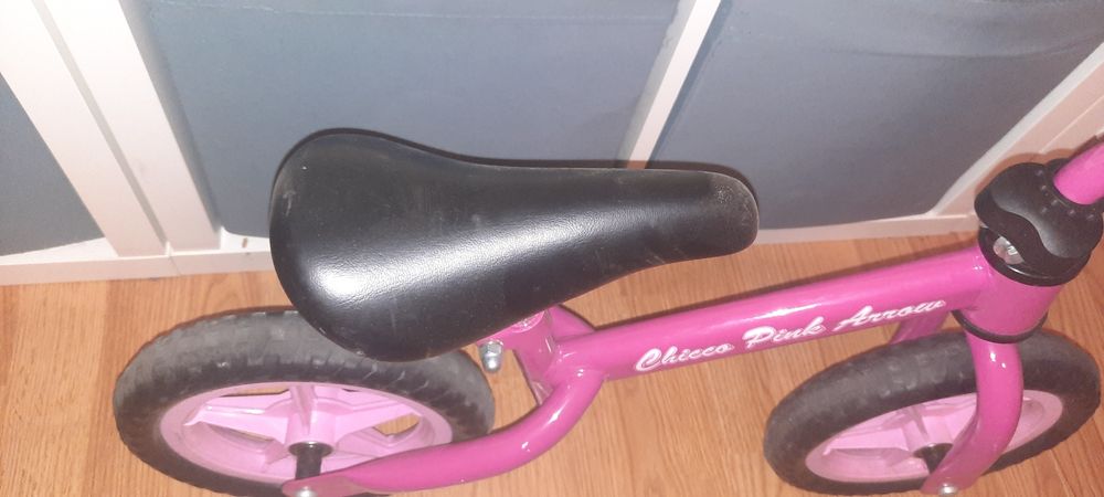 Bicicleta aprendizagem chicco com campainha