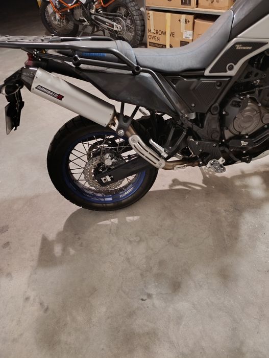 Escape dominator para Tenere 700