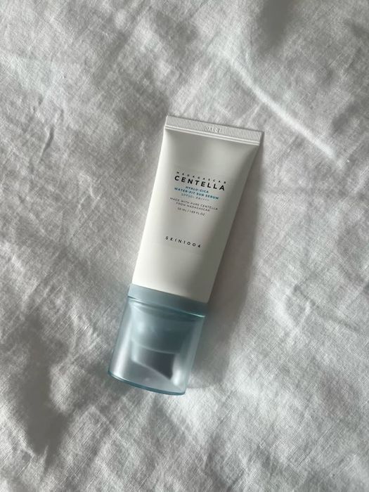 SKIN1004 Madagascar Centella Water-Fit Sun Serum SPF 50+ сироватка спф