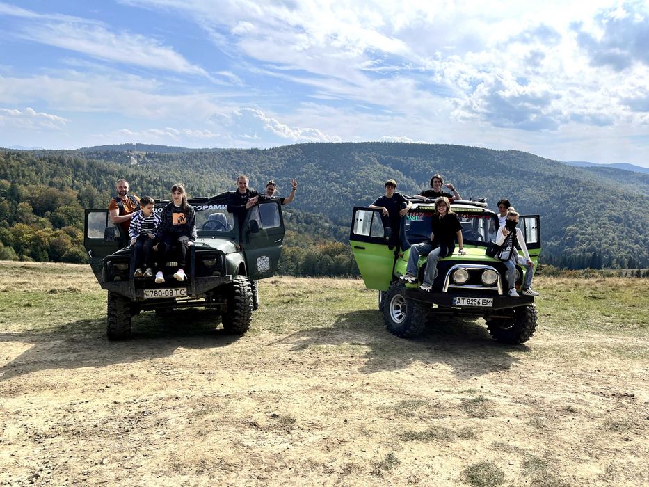 Джип тур, Подорожі Горами, Джип з відкритим верхом (Зелений Джип)