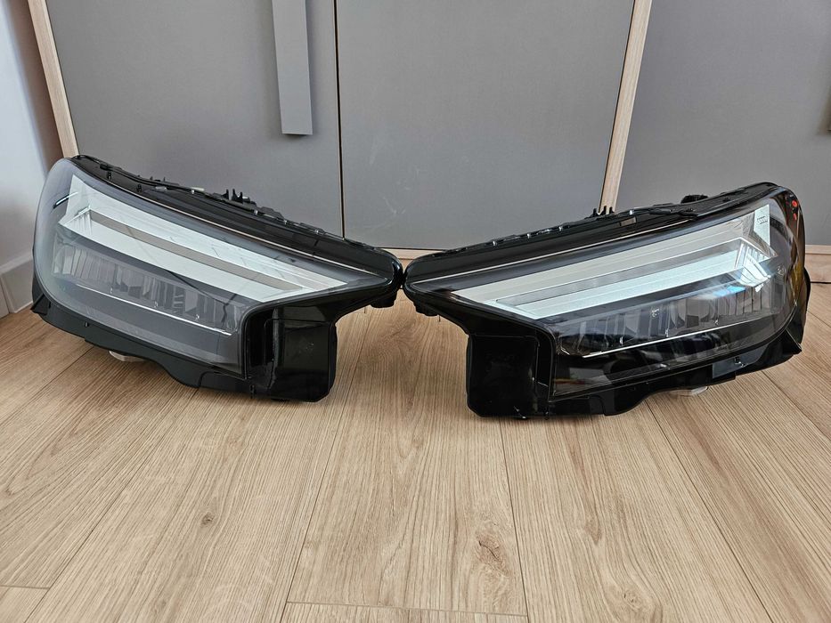 Капот Audi Q4 E-tron 89A823155