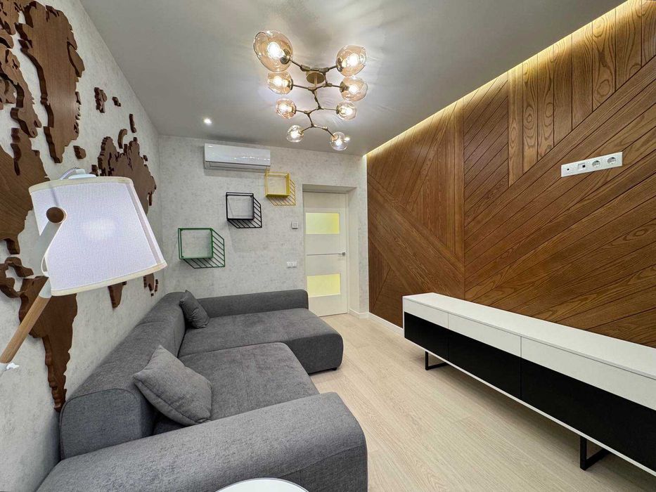 Продаю сучасну 2к квартиру в ЖК Набережний квартал. ц1