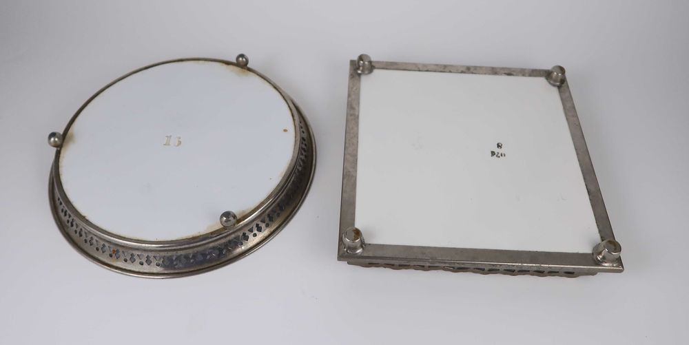 Par de bandejas Majólicas muito antigas . 18 cm, CADA