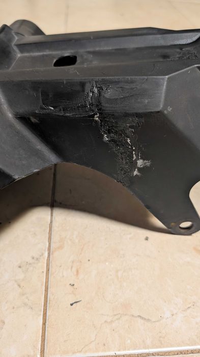 Suporte de matricula protecao escapes xt660