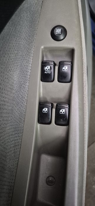 авто Chevrolet Lacetti  2008