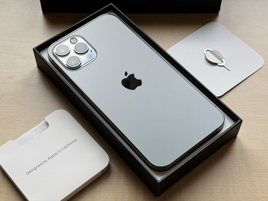 Iphone 12 pro 256 gb, батарея 81%
