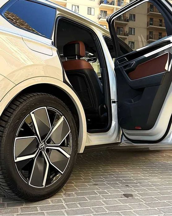 Оригінальні диски R21 Volkswagen Touareg III