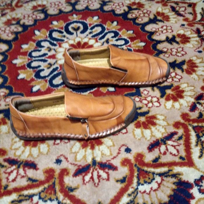 Nowe Półbuty damskie rozm 38