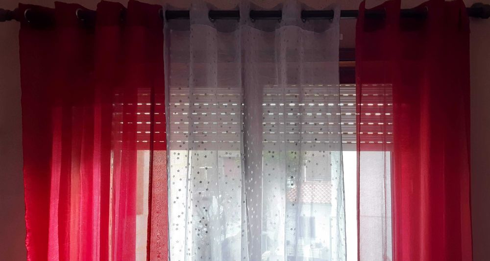CONJUNTO CORTINAS CORTINADOS - URGENTE DESOCUPAR ​Recheio ​Casa