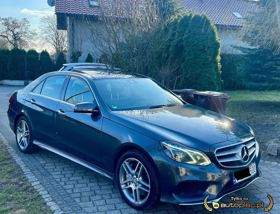 Mercedes-Benz Klasa E E 500 pakiet AMG 4matic na fulu z Niemiec