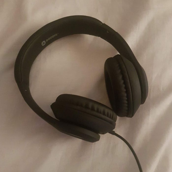 fones com fio e microfone