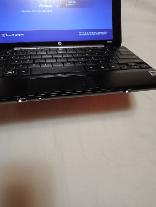 Нетбук HP Mini 1030 NR.
