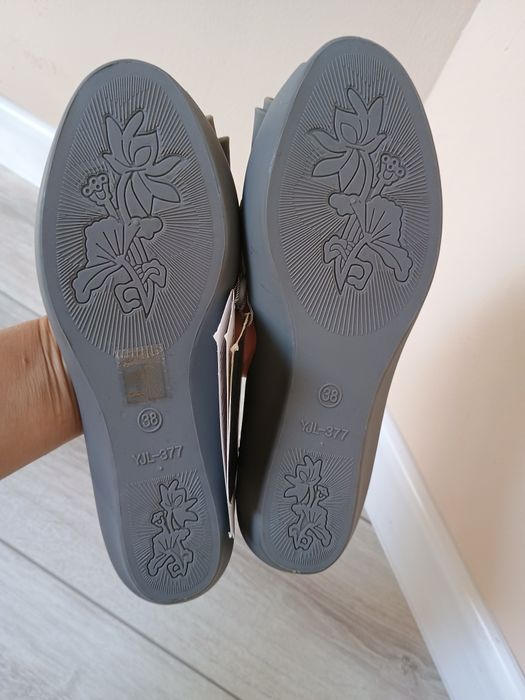 Buty damskie sandałki meliski szare r 37 38 23,5 cm balerinki