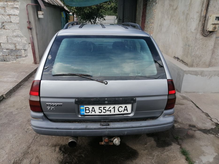Продам форд эскорт. Дизель 1.8.