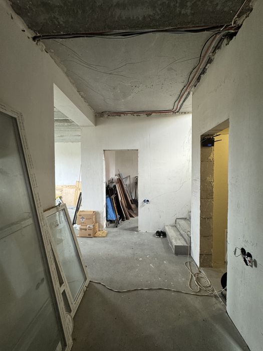 Сучасний будинок в Літочках, Киівськоі обл.