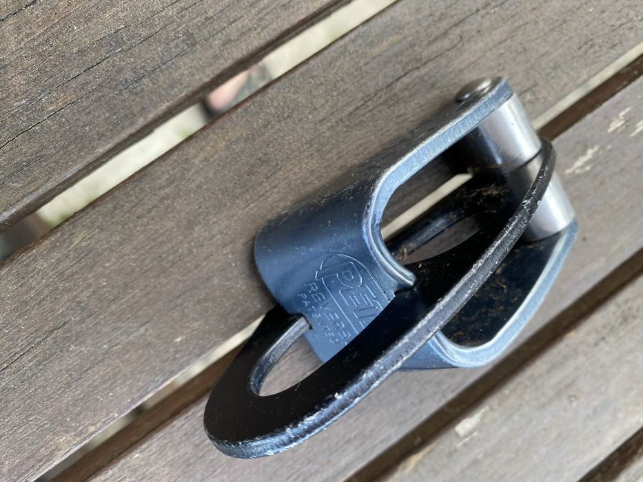 Petzl reverse para escalada / alpinismo