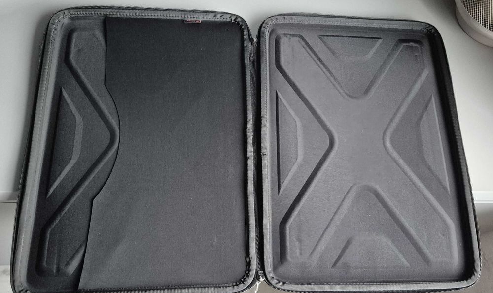 Pokrowiec Sithon na 16 cali MacBook Pro M1 Pro/Max A2485 A2141