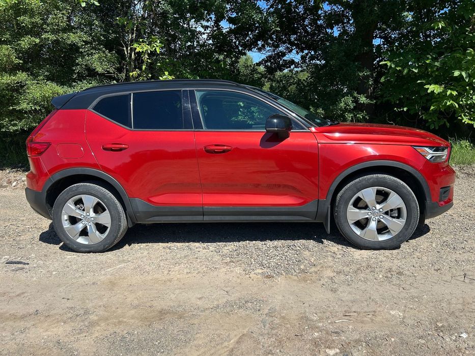 Volvo XC 40 T5 AWD Momentum, 4x4, 2.0 benzyna, 247KM, przebieg 26 tys