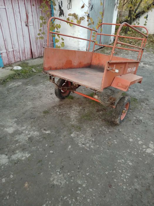 причеп      легковий