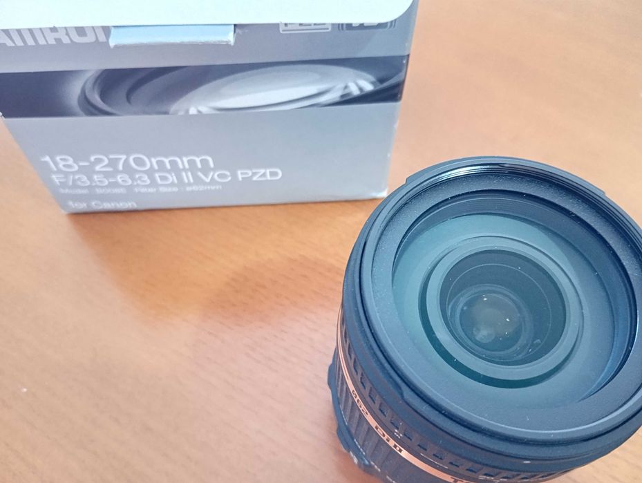 Conjunto Máquina Fotográfica e lentes