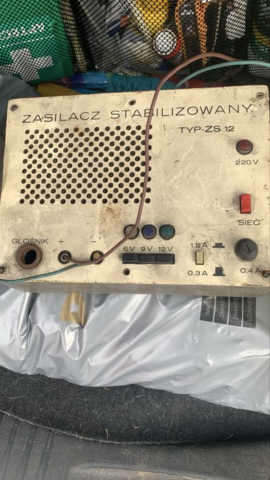 Zasilacz stabilizowany  TYP-ZS_12