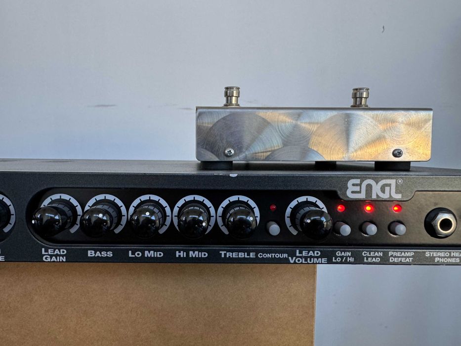 Pré Amplificador a Válvulas Engl E530 + pedal Engl Z-4