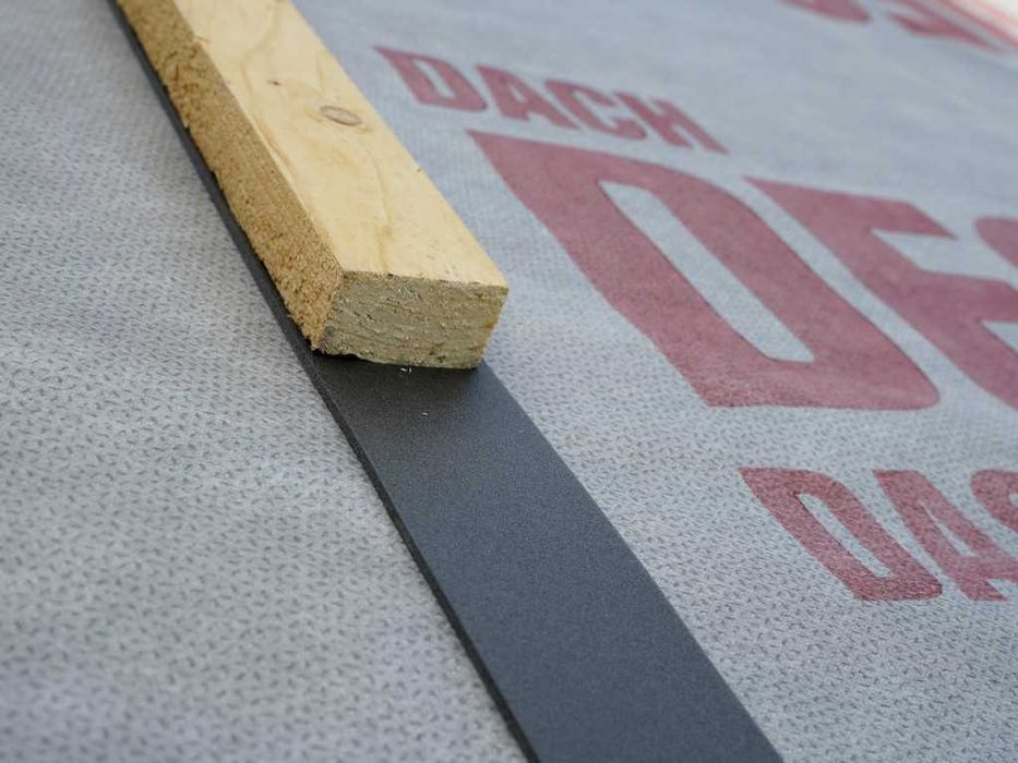 Дихтунг, стрічка звукоізоляційна, 3 мм*90 мм, 30м (уцінка)