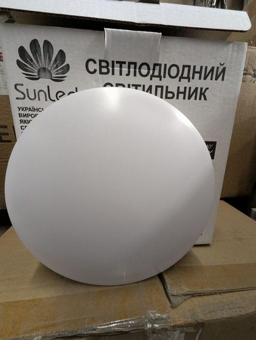 LED світильник 12W 220V накладний