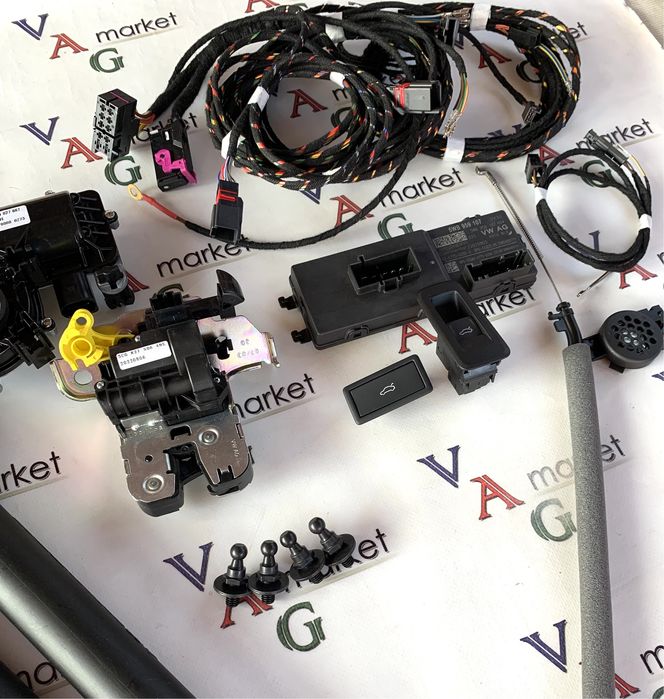 Електропривід багажника для Skoda Octavia A8