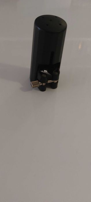 Abraçadeira e tapaboquilha clarinete