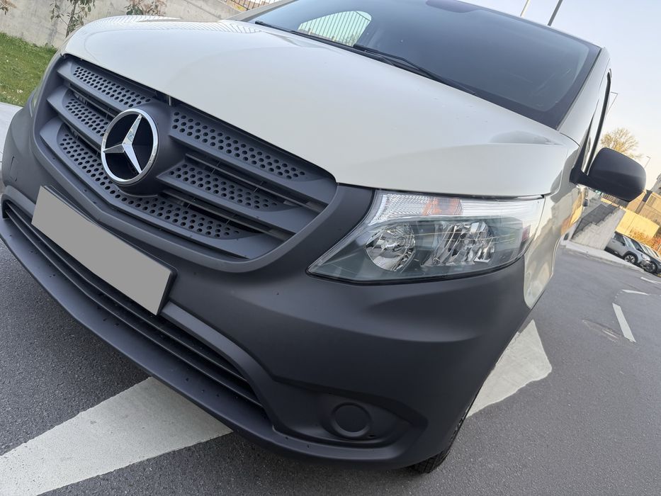 Mercedes-Benz Vito - 2015 - 3 Lugares - 1.6 CDTi