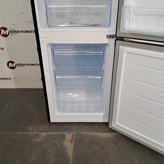 Lodówka Chiq CBM159LEBD [2 lata gwar] D/144cm wys/157litrów/39dB [3]