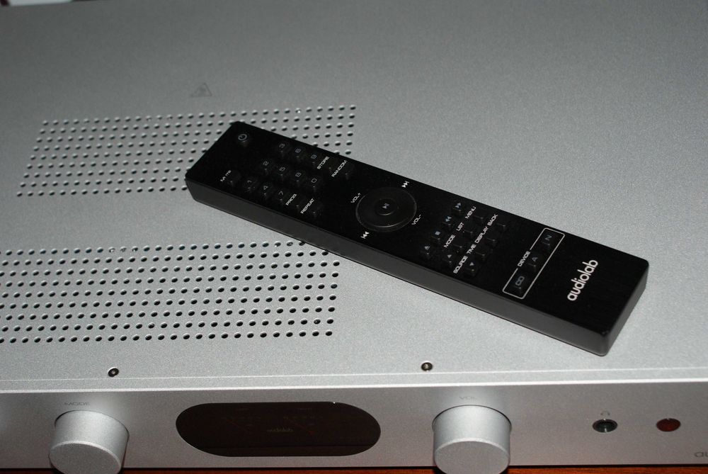 Wzmacniacz AUDIOLAB 7000A