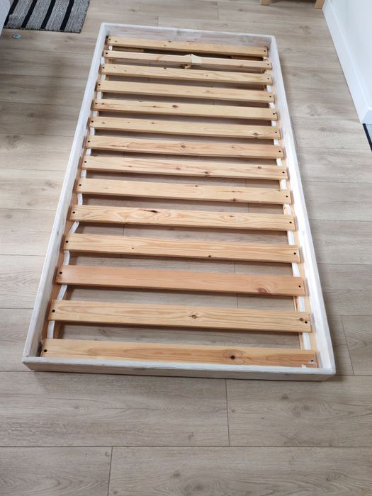 Łóżko dziecięce Montessori