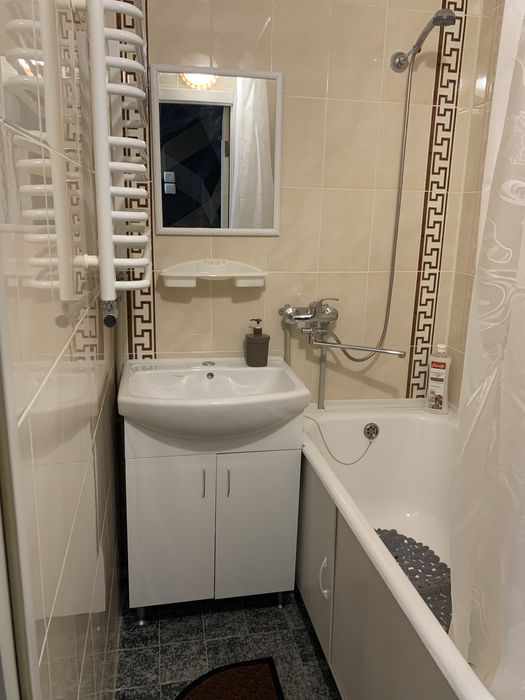 ЖД вокзал. Автовокзал.Госпиталь. Ковалевский парк. 2-х комн кв.