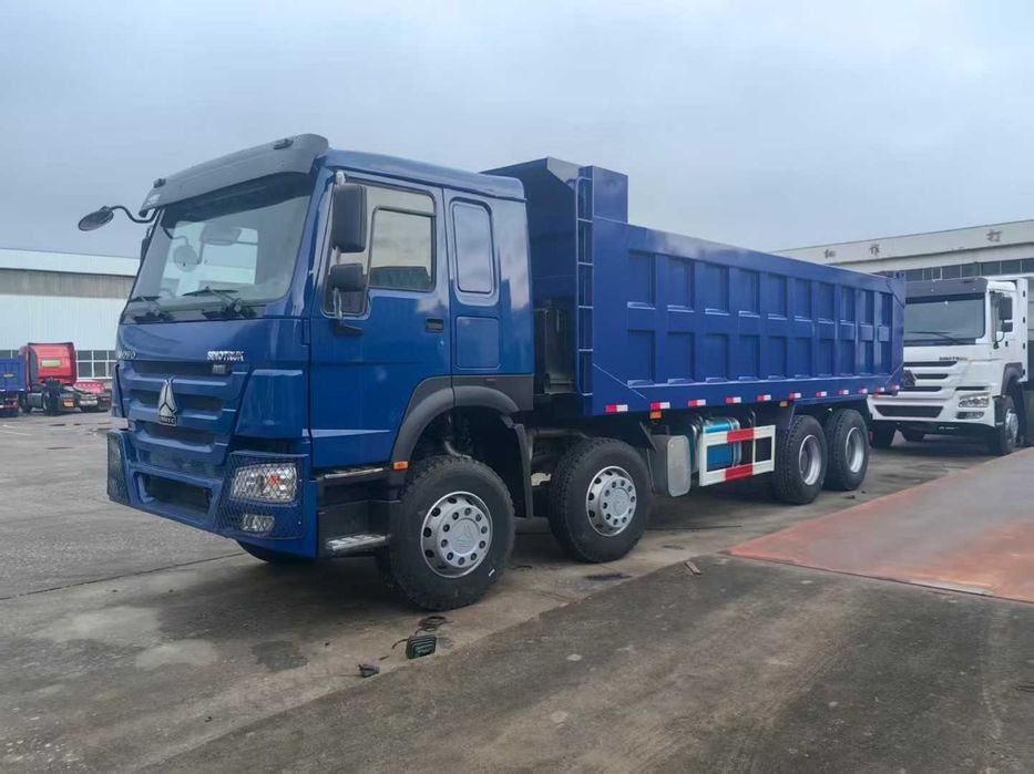 Самосвал  б/у  HOWO из Китая