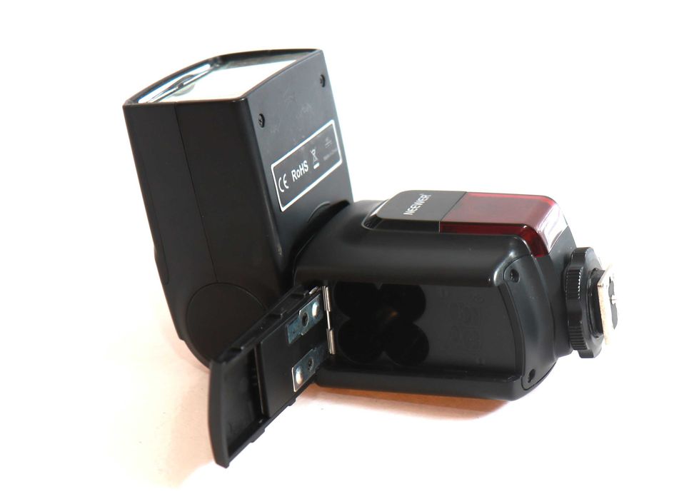 Flash externo Neewer Speedlite TT560 compatível com Canon e Nikon