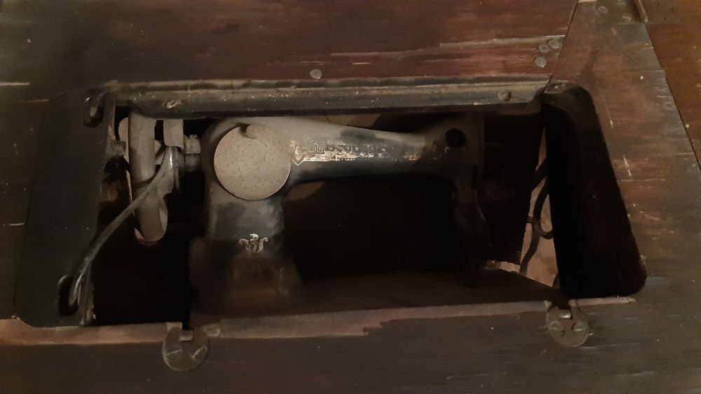 Maquina de costura antiga Singer