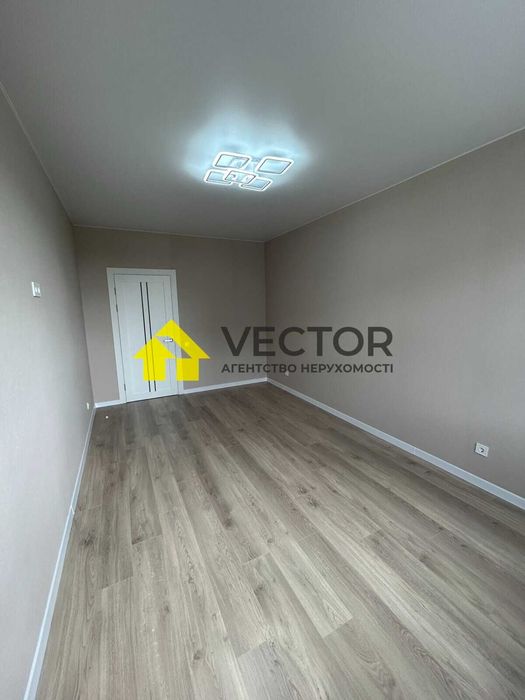Продам однокімнатну з ремонтом в новобудові. єВідновлення/Оселя/Ваучер