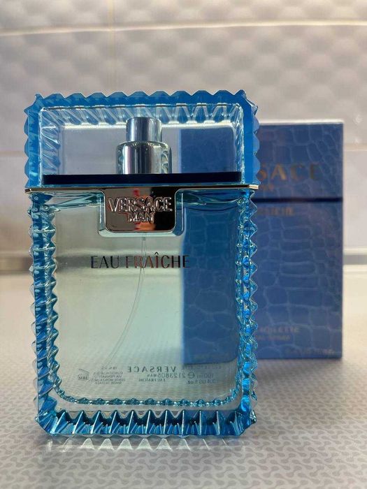 Парфуми Versace Man Eau Fraiche