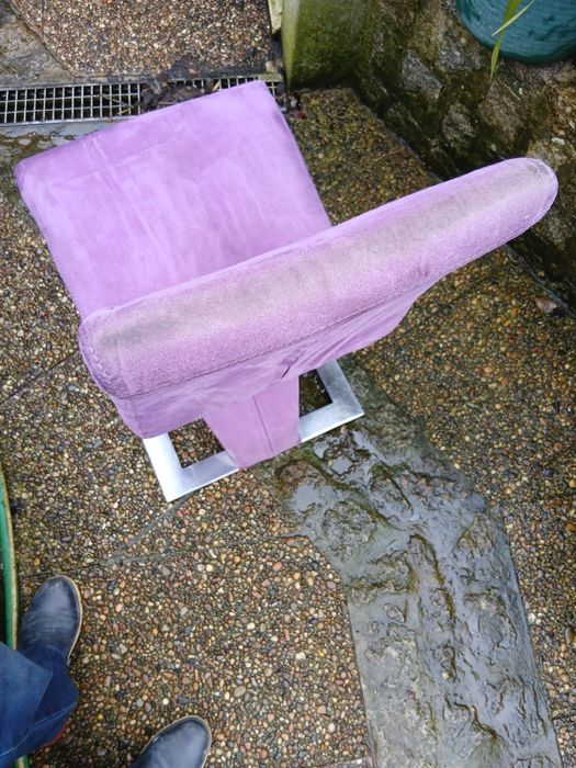 Vendo oito cadeiras  pe inox