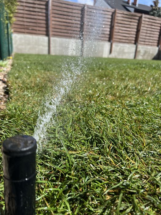 Zakładanie ogrodów/ Pielęgnacja/ Systemy nawadniające