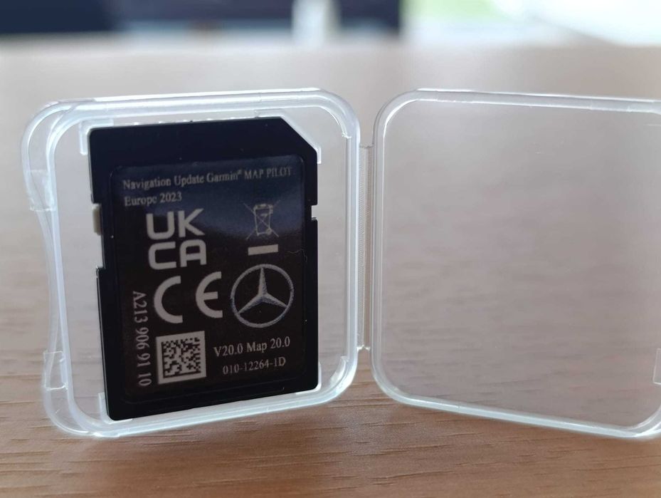 Mercedes-Benz Cartão GPS SD V20 2023/24 + Radares