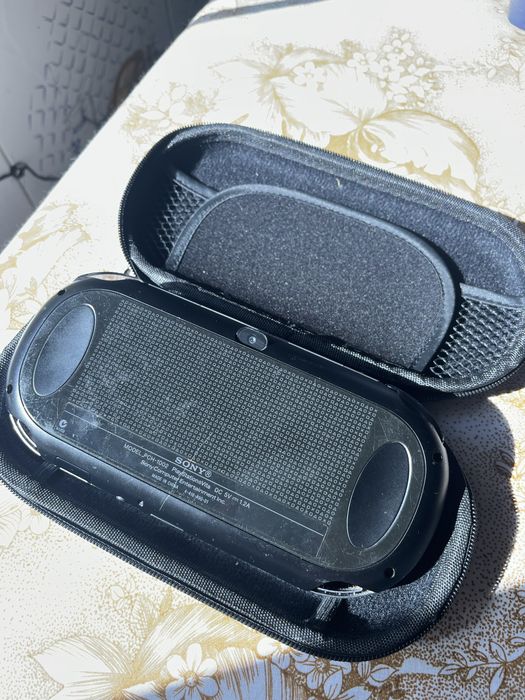 PSVITA - Desbloqueada 64gb
